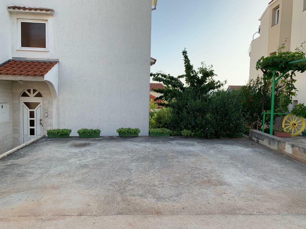 Apartments Sime Šibenik Exterior foto