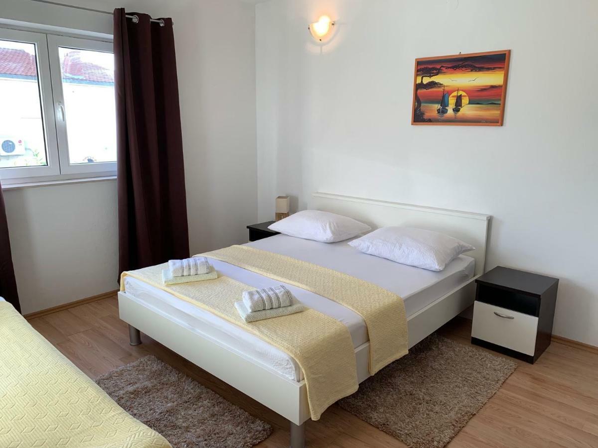 Apartments Sime Šibenik Exterior foto